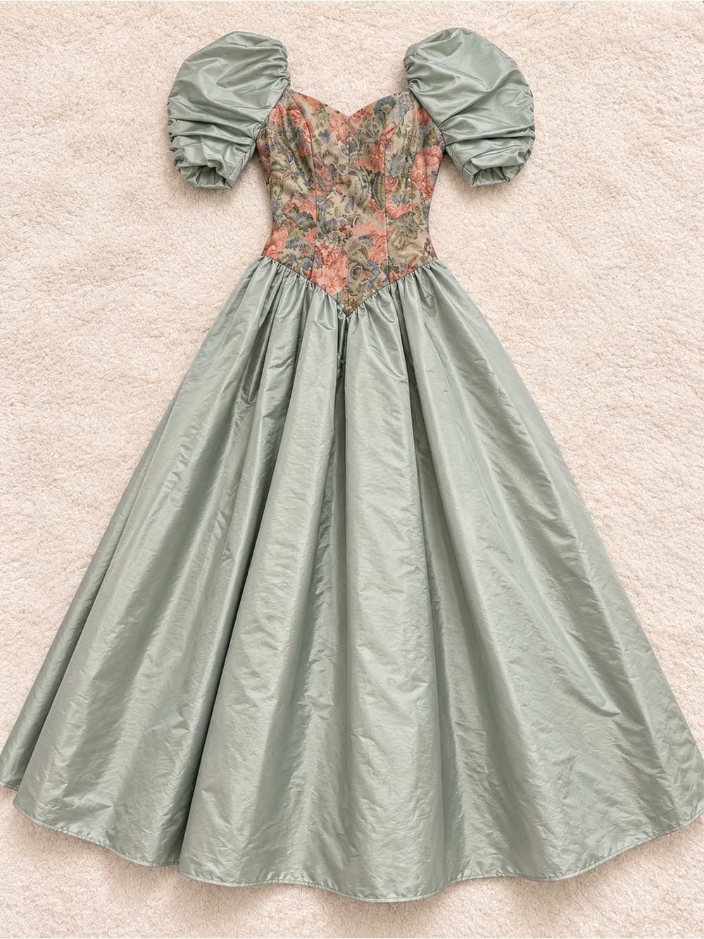 Rare Vtg House of Bianchi
Statement Dress Floral Brocade
Puff Sleeves Sage Green - Picture 5 of 11